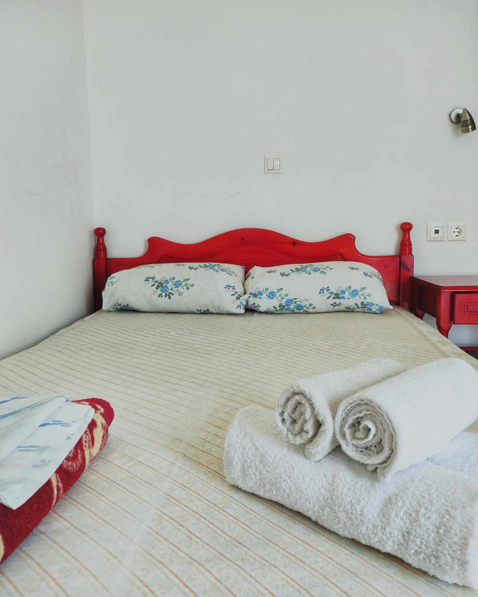 Rena'S Rooms Μελίντα Melinta 외부 사진